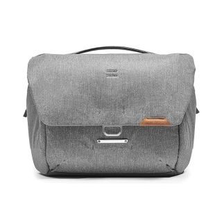 Peak Design Everyday Messenger V2 13L Ash, Travel or Photo Carry with Laptop Sleeve (BEDM-13-AS-2)